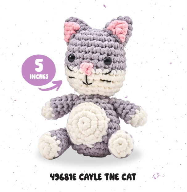 Caylee the Cat Amigurumi Crochet Kit