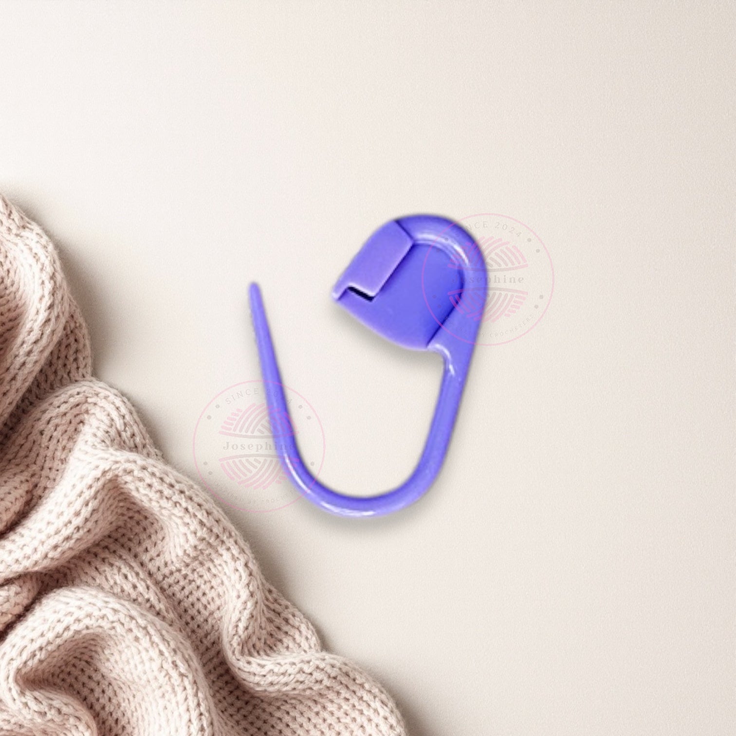 Lock n' Loop Stitch Markers